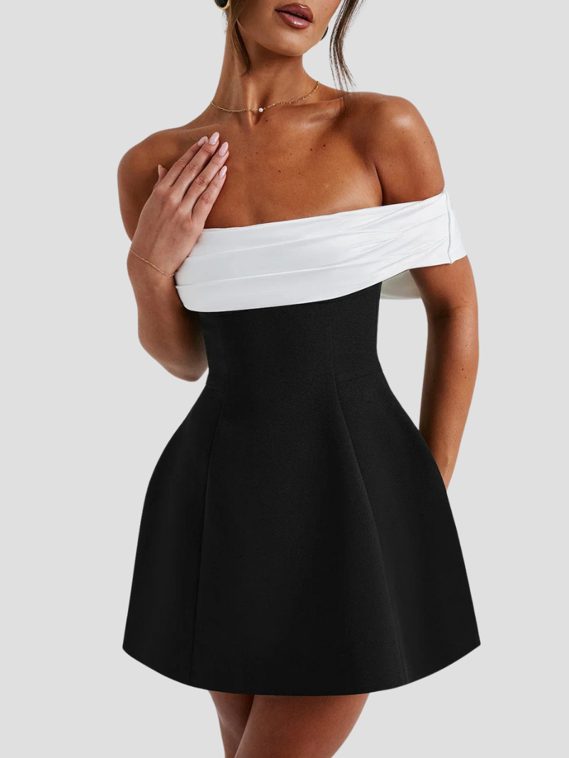 Anouk zwart-witte off-shoulder mini jurk met strikdetail – vooraanzicht