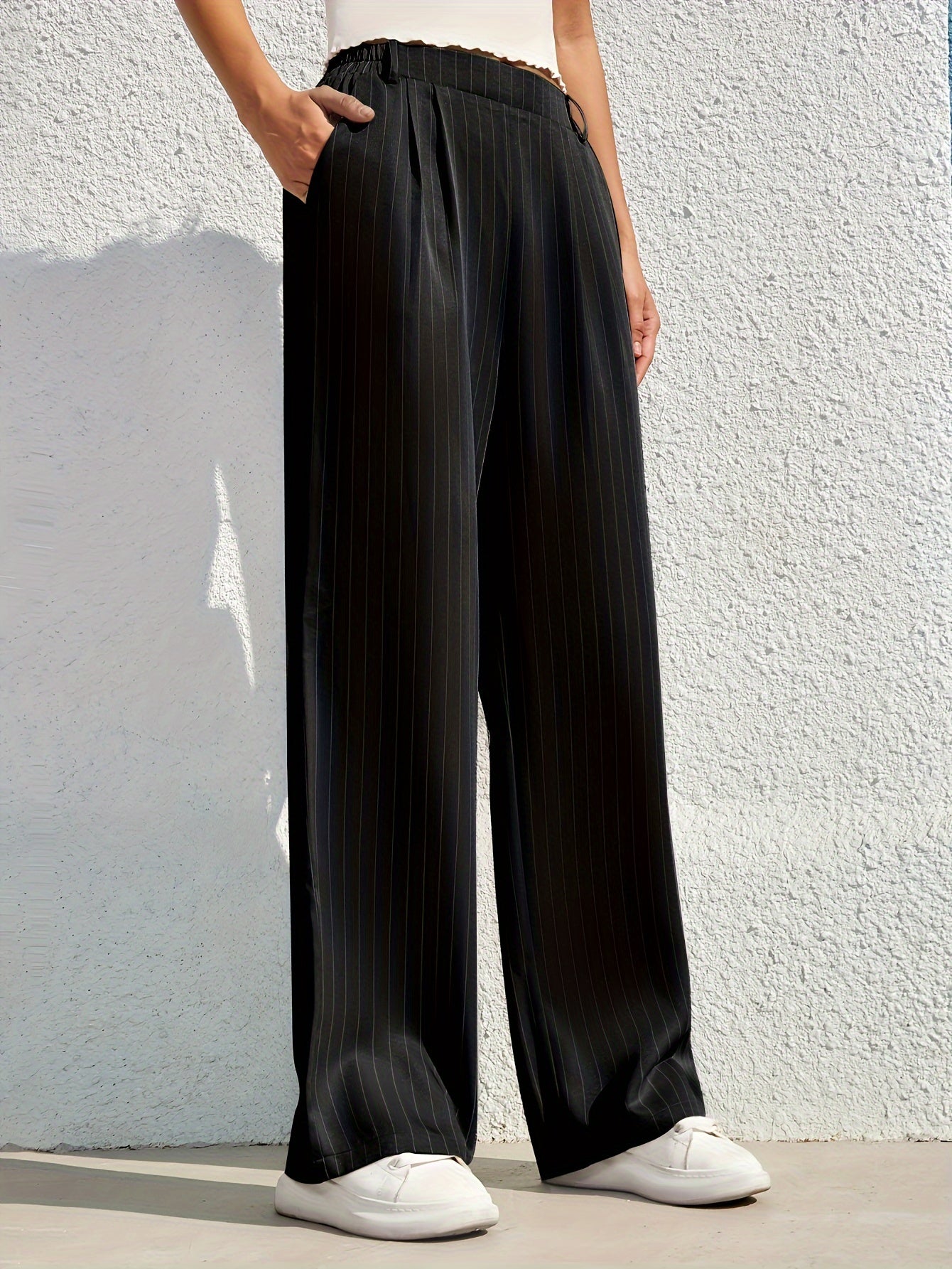 Manita | Gestreepte Rechte Broek met Hoge Taille