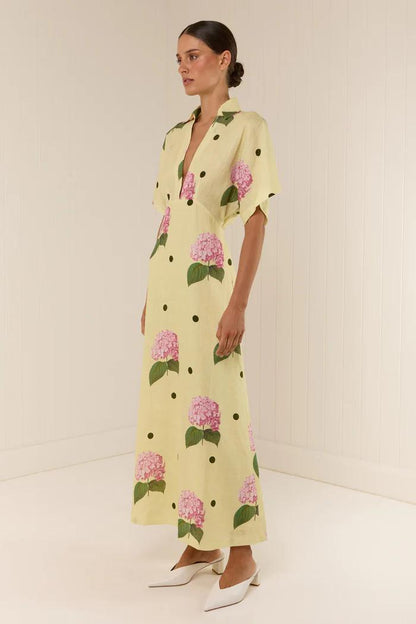 Marisa maxi jurk met Portofino polka dot print en bloemen, gele jurk met V-hals