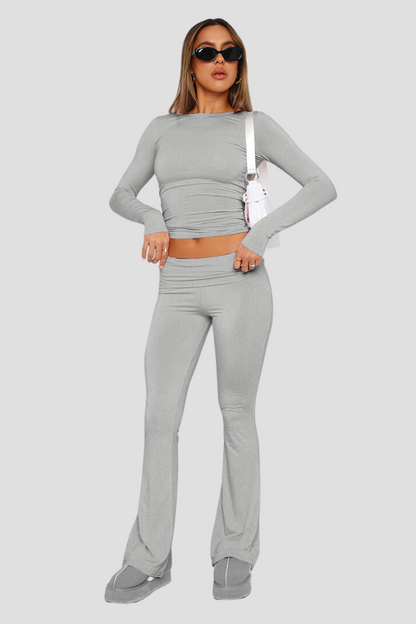 Mila |Set met Flared Broek en Crop Top